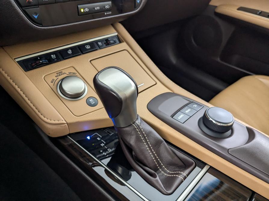 Lexus ES VI Рестайлинг Москва  - изображение 14
