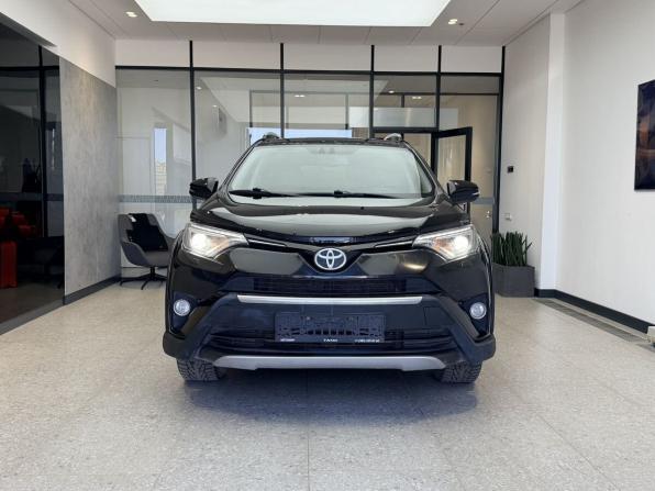 Toyota RAV4 IV (XA40) Рестайлинг с пробегом 2018 года, цена 2 310 000 рублей, 134499 км, внедорожник, Автокод Объявления