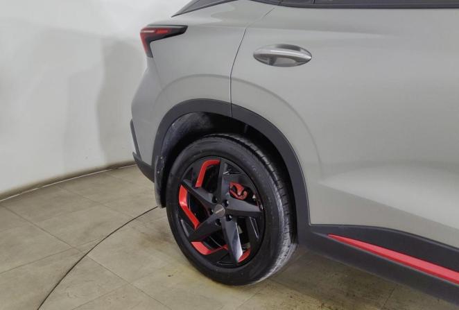 Omoda C5 I с пробегом 2023 года, цена 1 760 000 рублей, 99536 км, внедорожник, Автокод Объявления