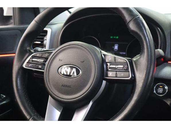 Kia Sportage IV Рестайлинг с пробегом 2021 года, цена 2 649 000 рублей, 103746 км, внедорожник, Автокод Объявления