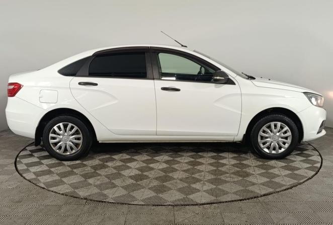 Lada (ВАЗ) Vesta I с пробегом 2017 года, цена 760 000 рублей, 96981 км, седан, Автокод Объявления