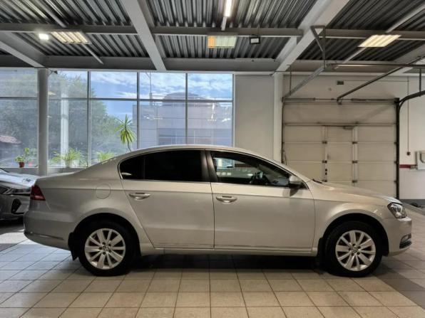 Volkswagen Passat B7 с пробегом 2011 года, цена 1 079 000 рублей, 250857 км, седан, Автокод Объявления