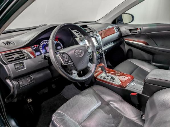 Toyota Camry VII (XV50) с пробегом 2013 года, цена 1 990 000 рублей, 129591 км, седан, Автокод Объявления