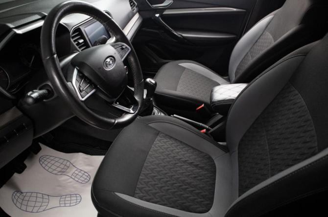 Lada (ВАЗ) Vesta I Рестайлинг (NG) с пробегом 2023 года, цена 1 329 000 рублей, 50000 км, седан, Автокод Объявления