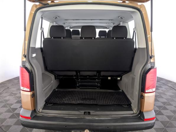 Volkswagen Caravelle T6 Рестайлинг с пробегом 2021 года, цена 4 320 000 рублей, 62925 км, минивэн, Автокод Объявления