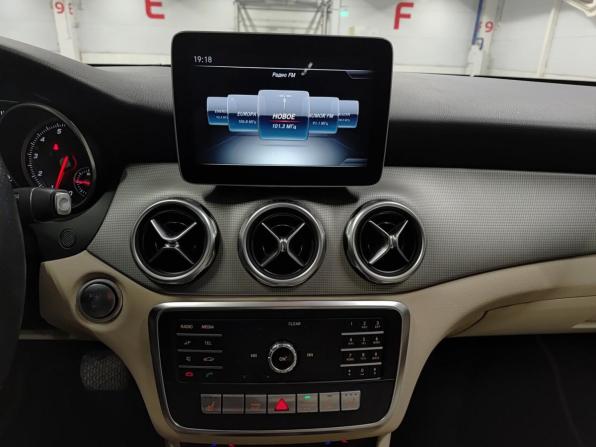 Mercedes-Benz GLA I (X156) Рестайлинг с пробегом 2018 года, цена 2 750 000 рублей, 67332 км, внедорожник, Автокод Объявления