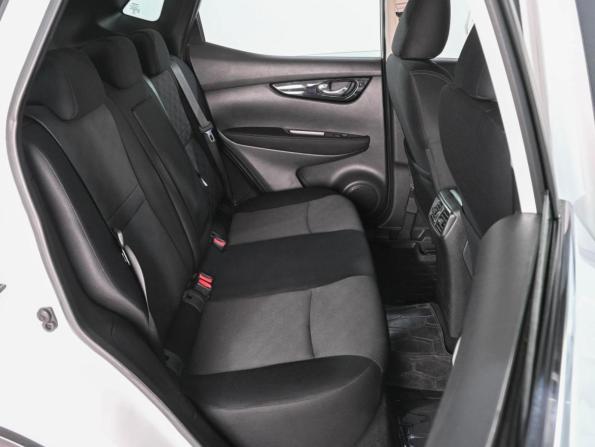 Nissan Qashqai II с пробегом 2018 года, цена 1 829 000 рублей, 69838 км, внедорожник, Автокод Объявления