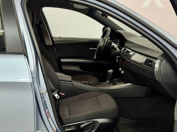 BMW 3 серии V (E90/E91/E92/E93) Рестайлинг с пробегом 2009 года, цена 950 000 рублей, 255815 км, седан, Автокод Объявления