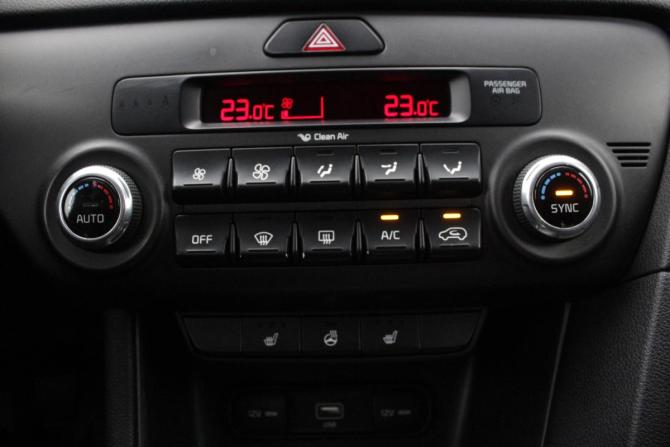Kia Sportage IV Рестайлинг с пробегом 2019 года, цена 1 895 000 рублей, 140239 км, внедорожник, Автокод Объявления