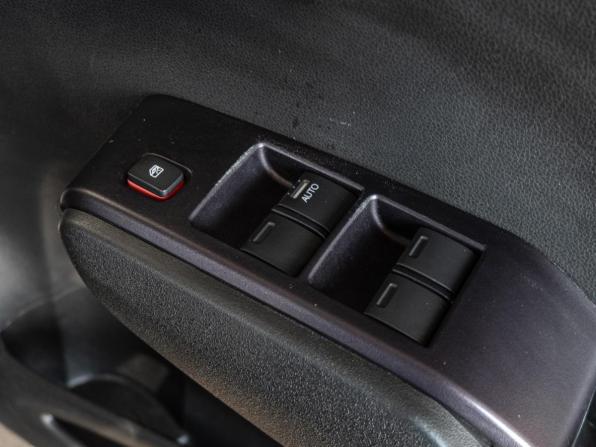 Honda Fit II с пробегом 2012 года, цена 930 000 рублей, 98047 км, хэтчбек, Автокод Объявления