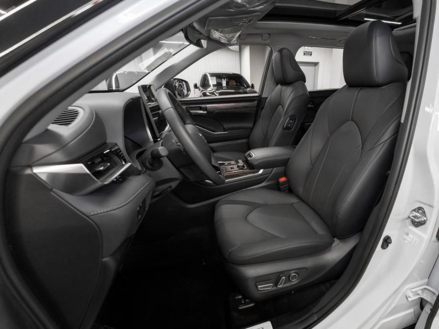 Toyota Highlander IV (XU70) Москва  - изображение 9
