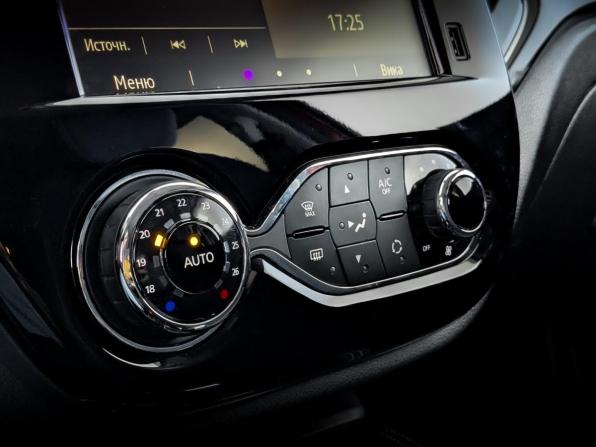 Renault Kaptur I Рестайлинг с пробегом 2021 года, цена 1 795 000 рублей, 43482 км, внедорожник, Автокод Объявления