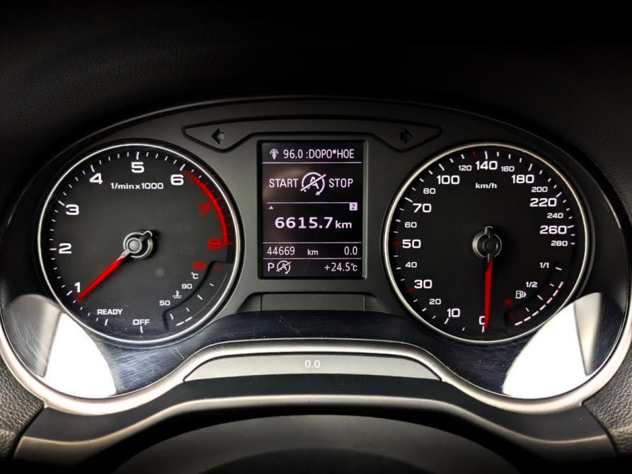 Audi Q2 I Рестайлинг Химки  - изображение 13