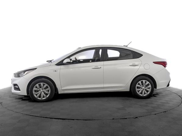 Hyundai Solaris II с пробегом 2020 года, цена 1 225 000 рублей, 142535 км, седан, Автокод Объявления