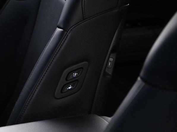 Kia Sportage V с пробегом 2024 года, цена 3 850 000 рублей, 12036 км, внедорожник, Автокод Объявления