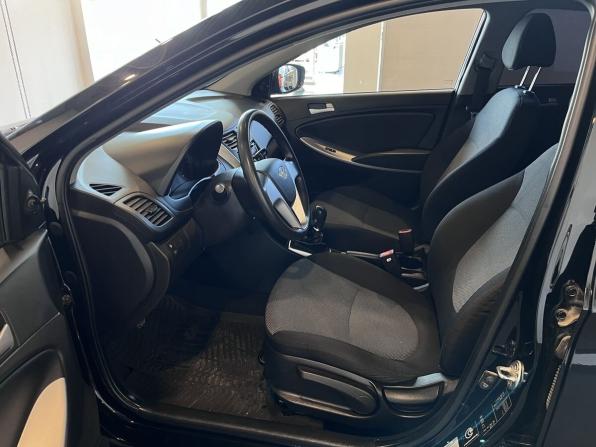 Hyundai Solaris I с пробегом 2013 года, цена 763 000 рублей, 154345 км, седан, Автокод Объявления