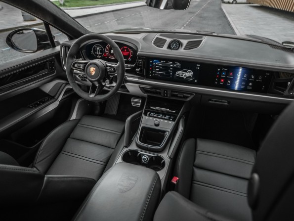 Новый Porsche Cayenne III Рестайлинг 2024 года, цена 27 304 400 рублей, внедорожник, Автокод Объявления