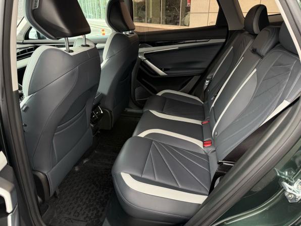 Geely Atlas II с пробегом 2023 года, цена 2 310 000 рублей, 45599 км, внедорожник, Автокод Объявления