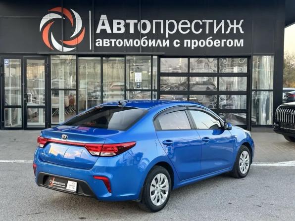Kia Rio IV с пробегом 2018 года, цена 1 465 000 рублей, 71031 км, седан, Автокод Объявления