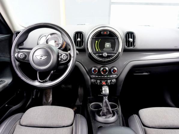 Mini Countryman II с пробегом 2017 года, цена 2 090 000 рублей, 127428 км, внедорожник, Автокод Объявления