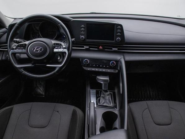 Hyundai Elantra VII (CN7) с пробегом 2021 года, цена 1 946 000 рублей, 59900 км, седан, Автокод Объявления