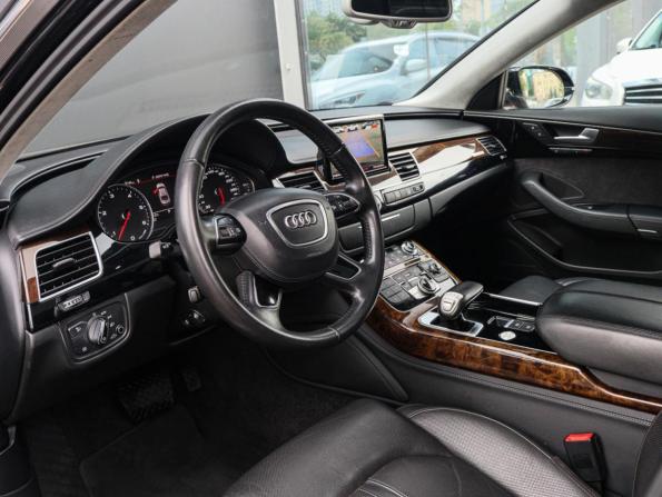 Audi A8 III (D4) Рестайлинг с пробегом 2015 года, цена 2 800 000 рублей, 76326 км, седан, Автокод Объявления