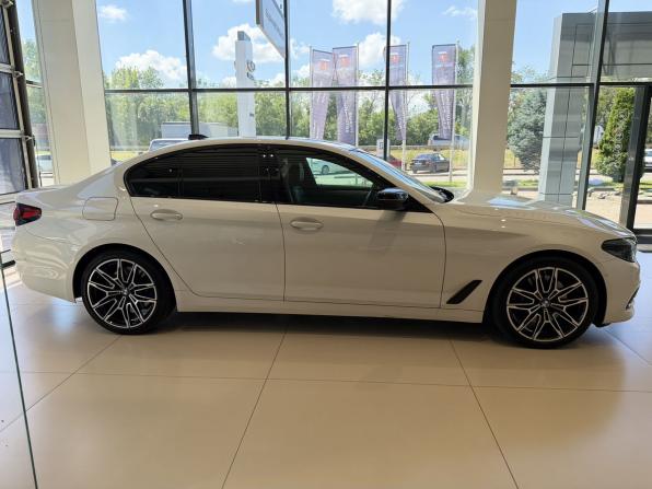 BMW 5 серии VII (G30/G31/G38) с пробегом 2018 года, цена 3 550 000 рублей, 180000 км, седан, Автокод Объявления