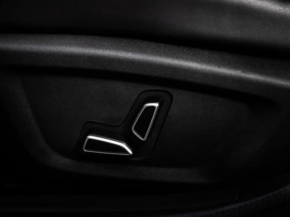 Changan UNI-V I с пробегом 2023 года, цена 2 099 000 рублей, 30000 км, лифтбек, Автокод Объявления