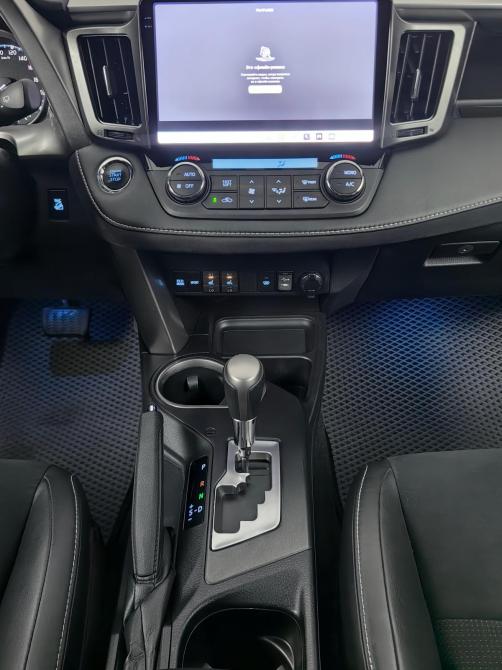Toyota RAV4 IV (XA40) Рестайлинг Москва  - изображение 12