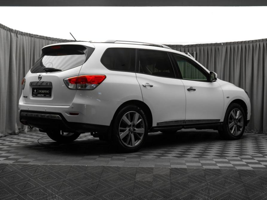 Nissan Pathfinder IV Москва  - изображение 5