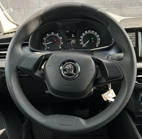 Skoda Rapid II с пробегом 2020 года, цена 1 640 000 рублей, 85905 км, лифтбек, Автокод Объявления