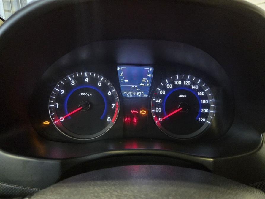 Hyundai Solaris I Саратов  - изображение 14