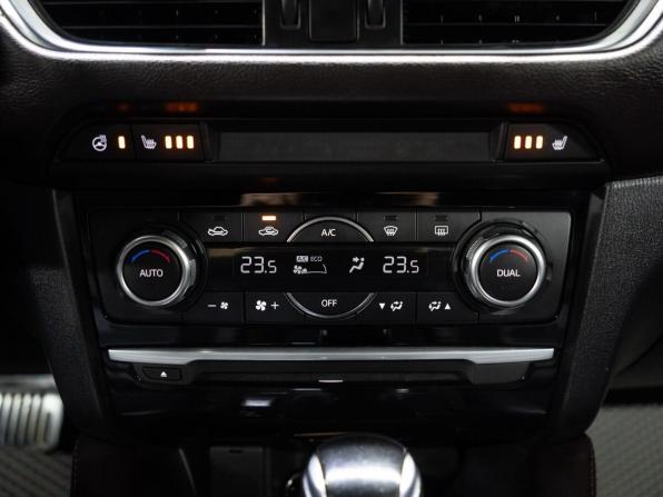Mazda 6 III (GJ) Рестайлинг 2 с пробегом 2018 года, цена 2 100 000 рублей, 143666 км, седан, Автокод Объявления