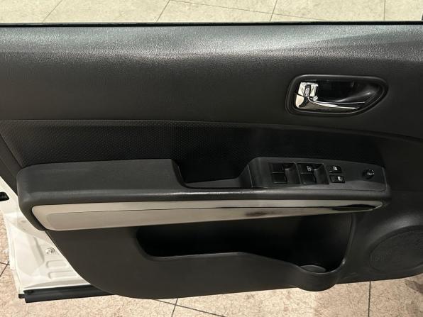 Nissan X-Trail II Рестайлинг с пробегом 2012 года, цена 1 019 000 рублей, 257992 км, внедорожник, Автокод Объявления