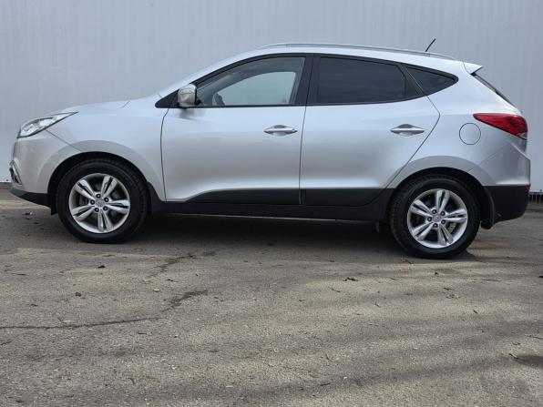 Hyundai ix35 I с пробегом 2012 года, цена 1 220 000 рублей, 111386 км, внедорожник, Автокод Объявления