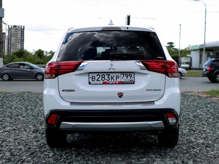 Mitsubishi Outlander III Рестайлинг 3 Ижевск  - изображение 6