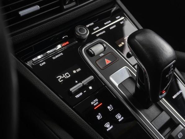 Porsche Cayenne III с пробегом 2022 года, цена 12 400 000 рублей, 65612 км, внедорожник, Автокод Объявления