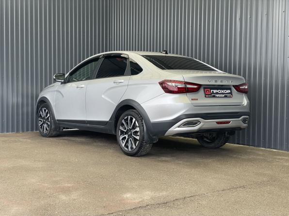 Lada (ВАЗ) Vesta I Рестайлинг (NG) с пробегом 2024 года, цена 1 467 000 рублей, 29486 км, седан, Автокод Объявления