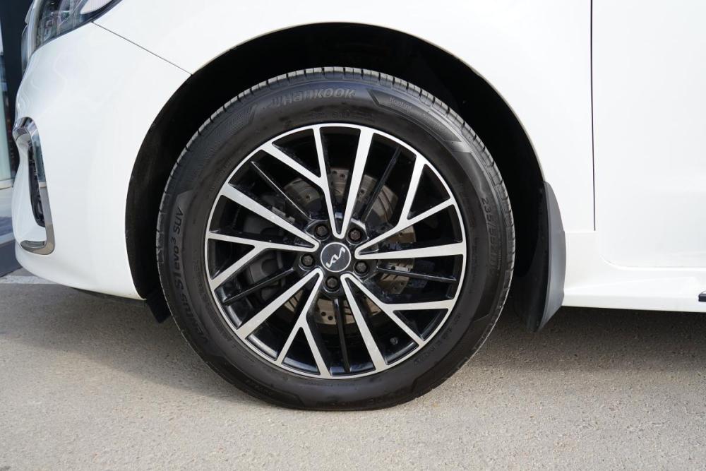 Kia Carnival III Крым  - изображение 30