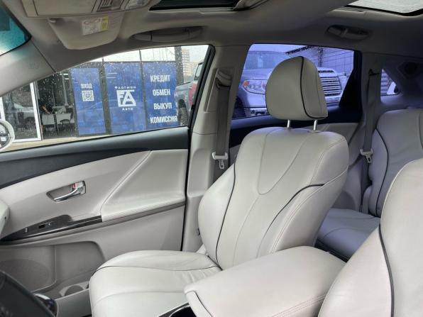 Toyota Venza I Рестайлинг с пробегом 2013 года, цена 2 200 000 рублей, 189000 км, внедорожник, Автокод Объявления