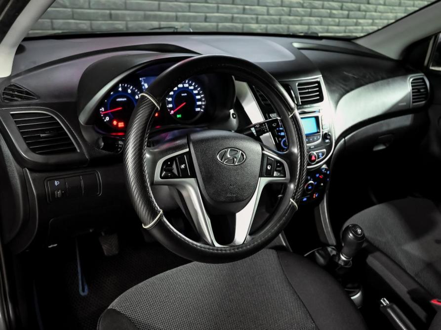 Hyundai Solaris I Екатеринбург  - изображение 12