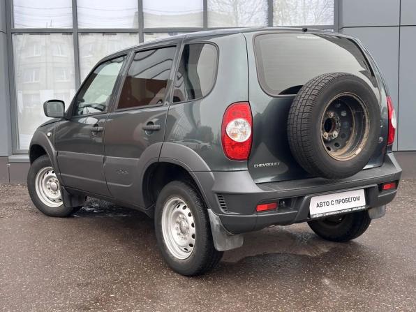 Chevrolet Niva I Рестайлинг с пробегом 2018 года, цена 695 000 рублей, 121732 км, внедорожник, Автокод Объявления