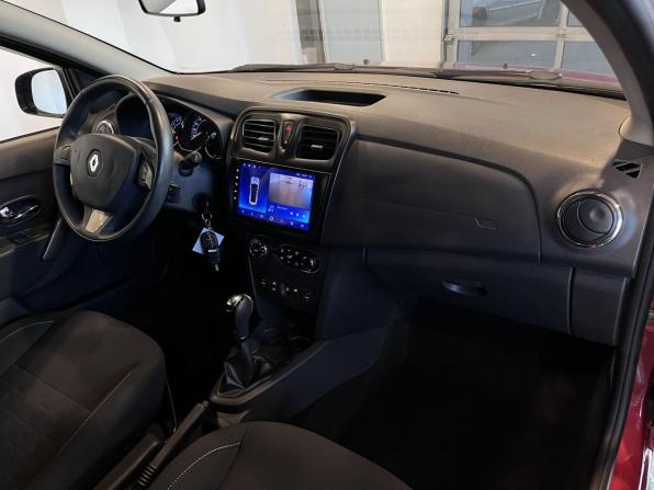 Renault Sandero II с пробегом 2017 года, цена 1 300 000 рублей, 58055 км, хэтчбек, Автокод Объявления