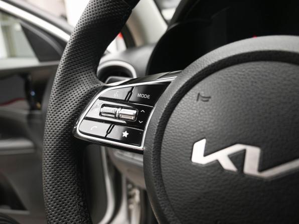 Kia Cerato IV с пробегом 2021 года, цена 1 599 000 рублей, 210013 км, седан, Автокод Объявления