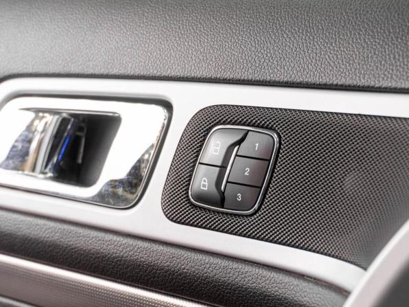 Ford Explorer V с пробегом 2013 года, цена 1 890 000 рублей, 204279 км, внедорожник, Автокод Объявления