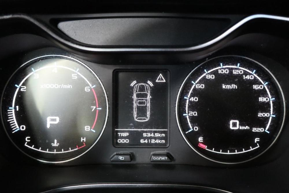 Geely Emgrand X7 I Рестайлинг 2 Санкт-Петербург  - изображение 18