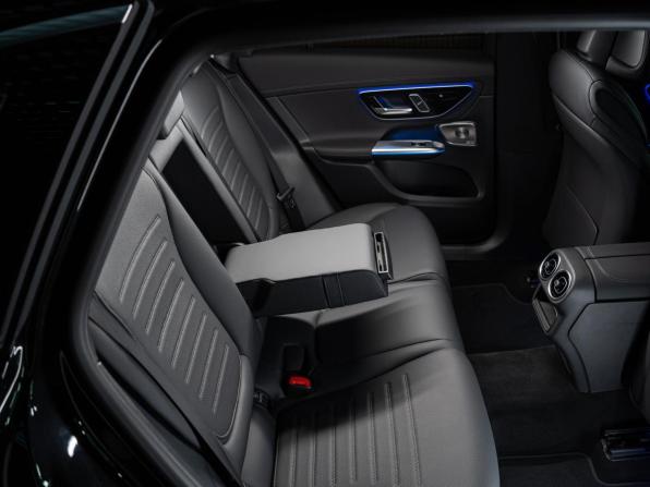 Новый Mercedes-Benz GLC II (X254) 2026 года, цена 9 890 000 рублей, внедорожник, Автокод Объявления