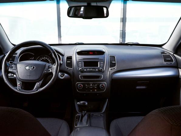 Kia Sorento II Рестайлинг с пробегом 2015 года, цена 1 799 000 рублей, 248805 км, внедорожник, Автокод Объявления