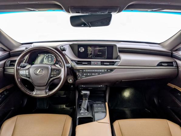 Lexus ES VII с пробегом 2019 года, цена 3 100 000 рублей, 155705 км, седан, Автокод Объявления