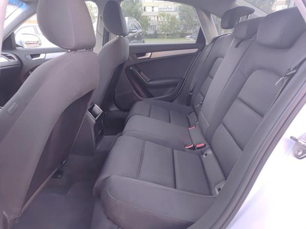 Audi A4 IV (B8) Рестайлинг с пробегом 2013 года, цена 1 065 000 рублей, 233798 км, седан, Автокод Объявления